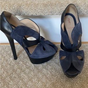 Fendi Navy Blue High Heels. Size 8